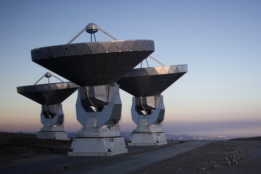 Photo Interplanetary Communication Networks
