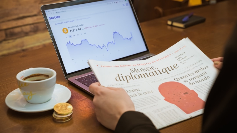 Photo Digital-First Financial Services