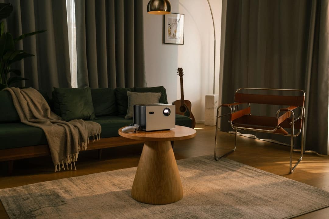 Photo IoT-Enabled Furniture