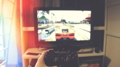 Photo Cross-Platform Gaming Experiences