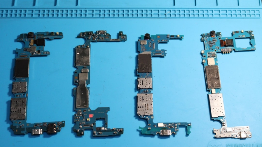 Photo IoT Devices Deployment