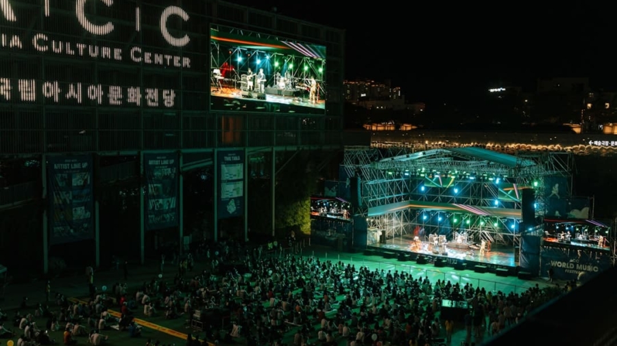 Photo Artists Launching Concerts