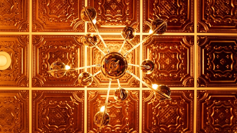 Photo Quantum Cryptography