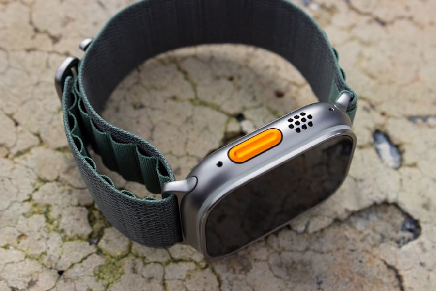 Photo Stress-Tracking Wearables