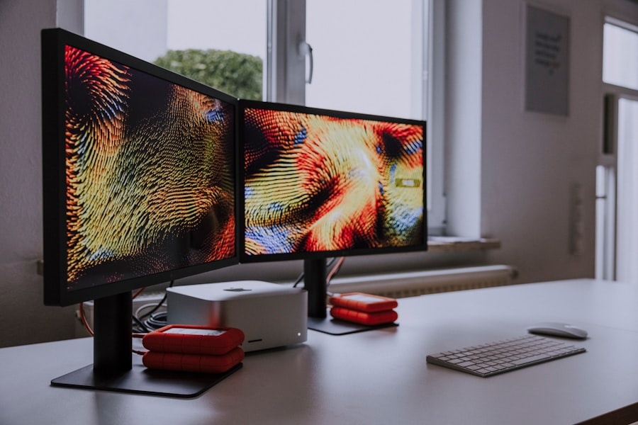 Dual Monitor Setups