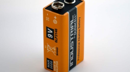 Photo Sodium-Ion Batteries