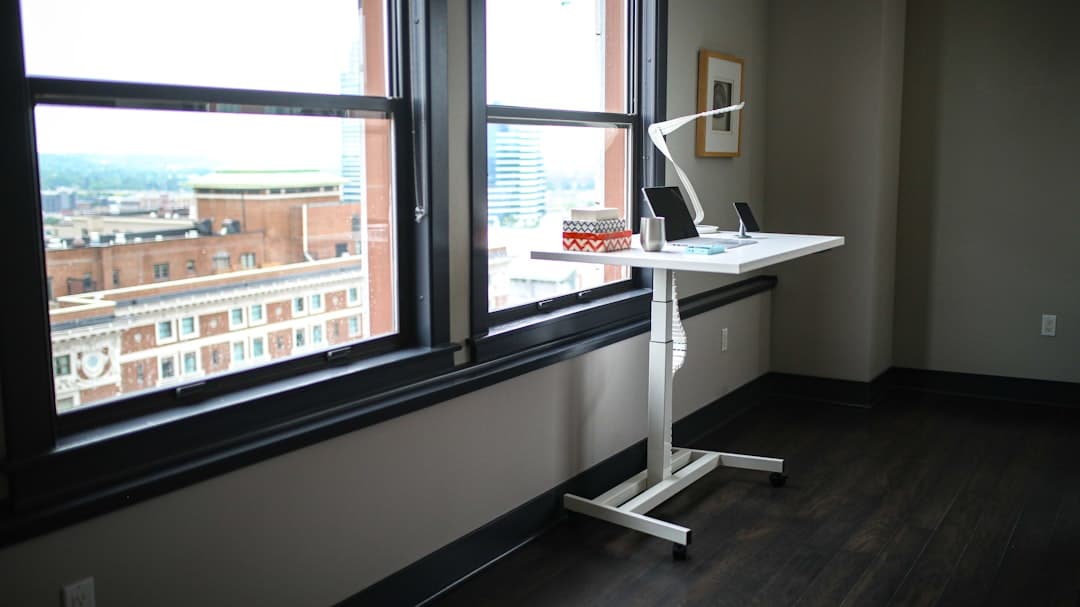 Photo Standing Desks