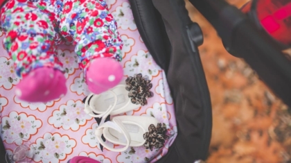 Photo Wearables for Parenting