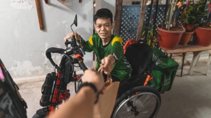 Photo Assistive Technology