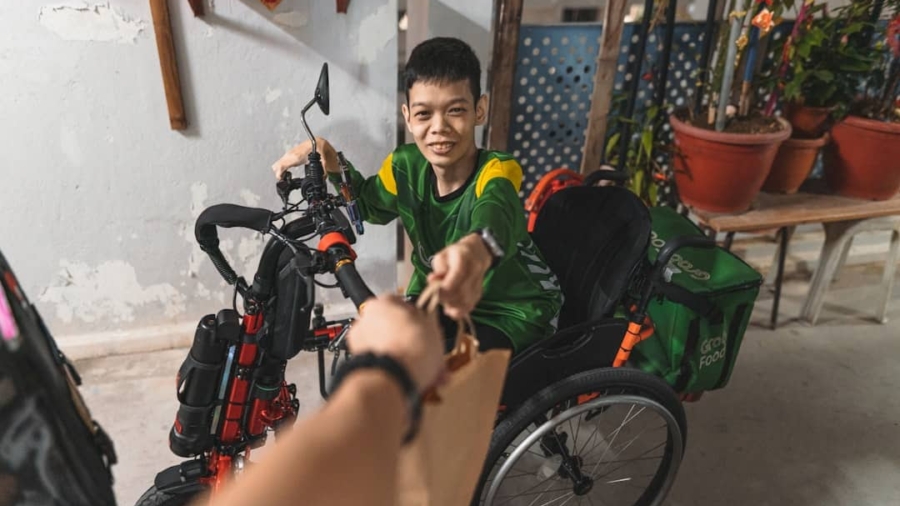 Photo Assistive Technology
