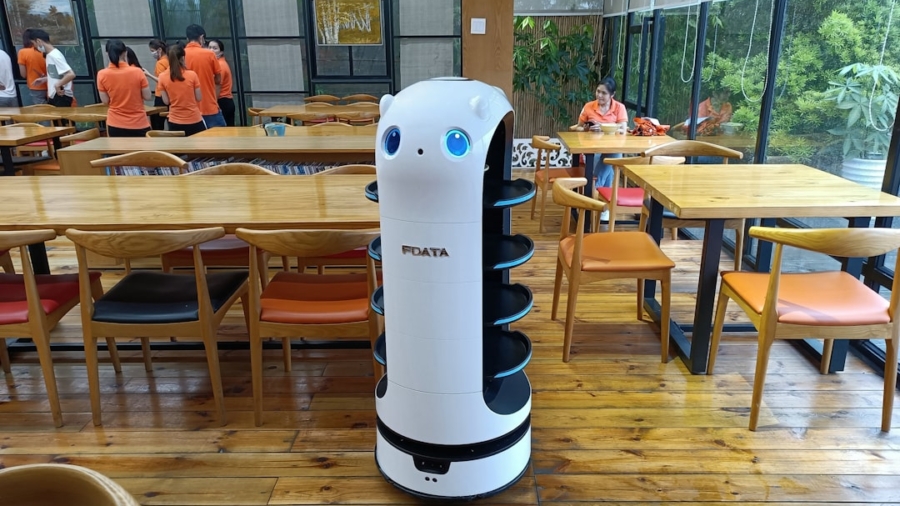 Photo Robot-as-a-Service