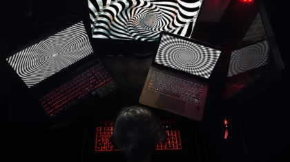 Photo Cybersecurity Risks
