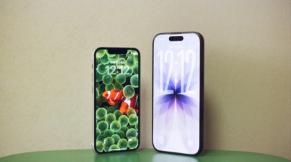 Photo Foldable Phones