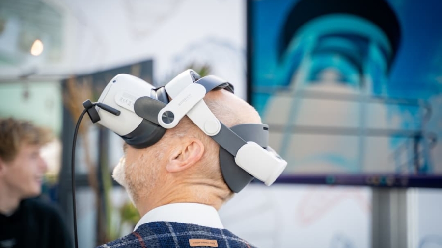 Photo AR Headsets