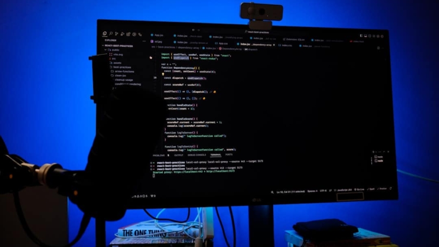 Photo Linux Terminal Basics