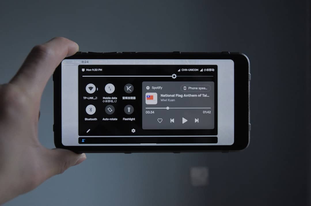 Photo Intuitive Interfaces
