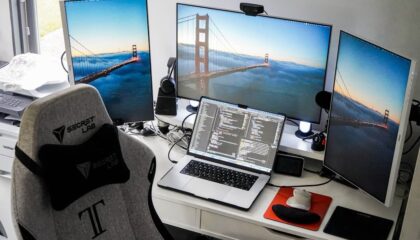 Photo Digital Workspaces