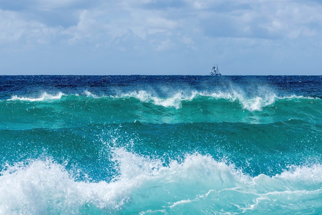Photo Ocean Wave Energy Conversion