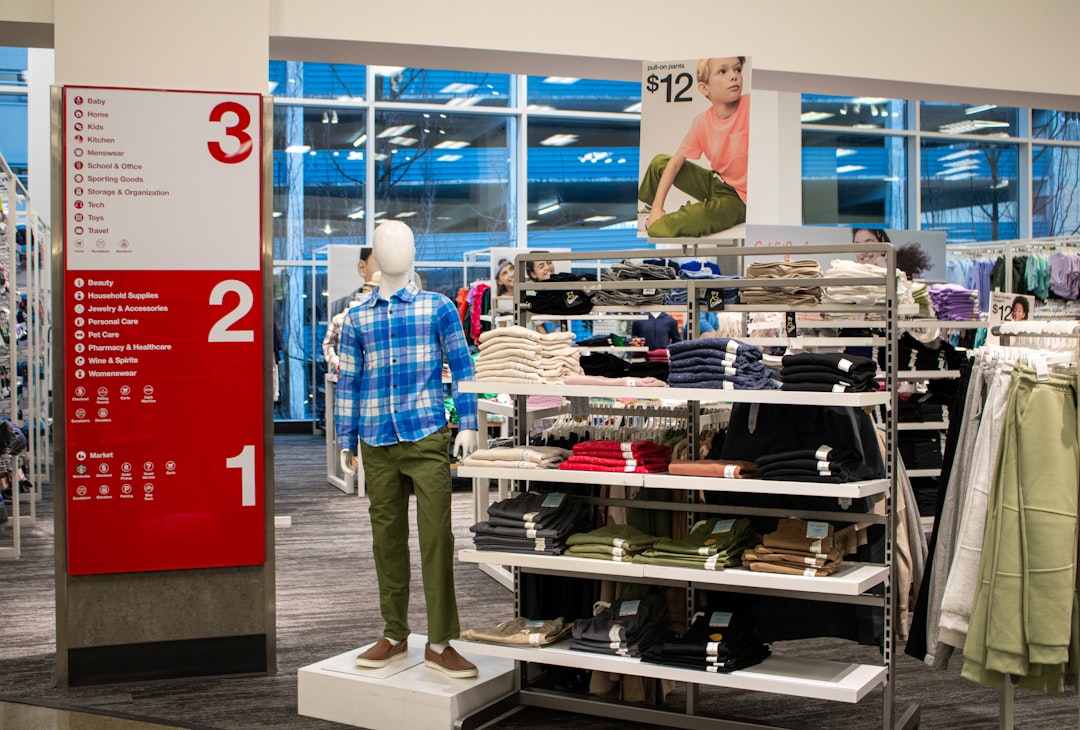Photo AR for Contextual Retail Information