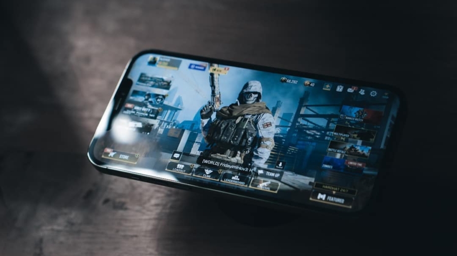 Photo 5G, Mobile Gaming, Connectivity