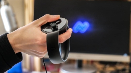 Photo Intuitive Gesture Controls