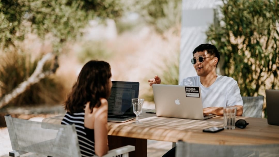 Photo Remote Work Strategies
