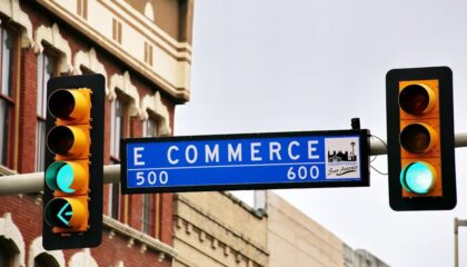 Photo E-commerce Recommendations