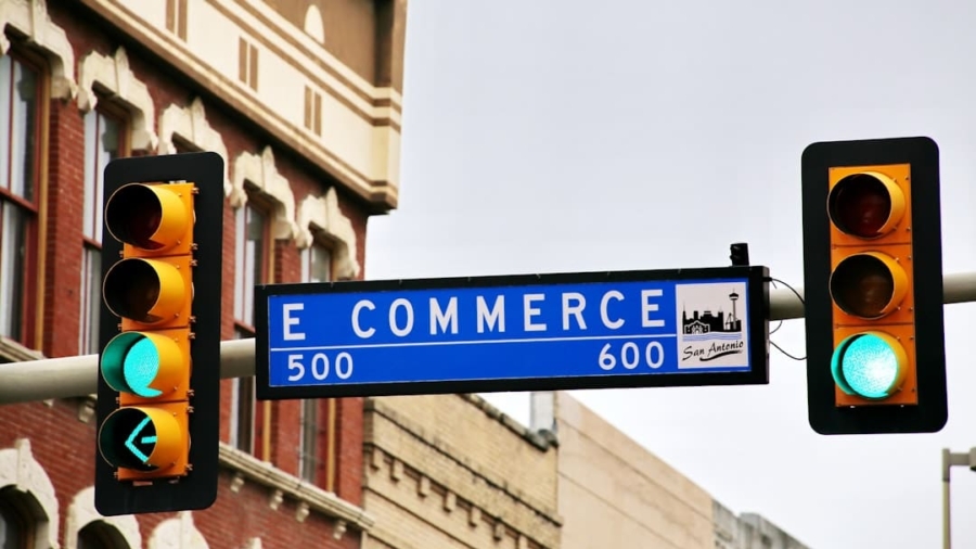 Photo E-commerce Recommendations