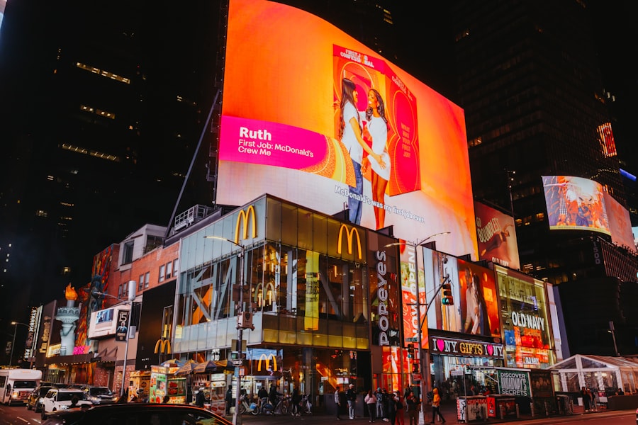 Designing Immersive Brand Experiences in Digital Metaverses 4 Photo Brand Experiences