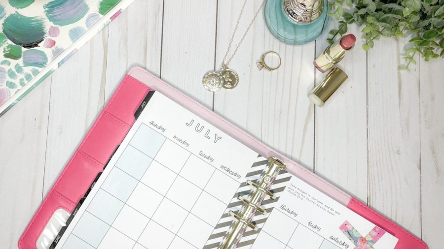 Photo Minimalist Task Trackers