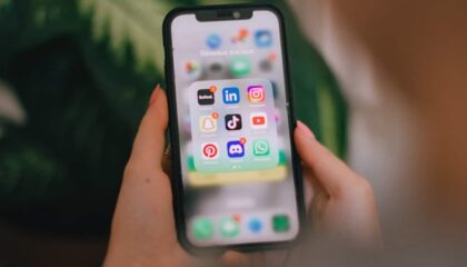 Photo Community Management