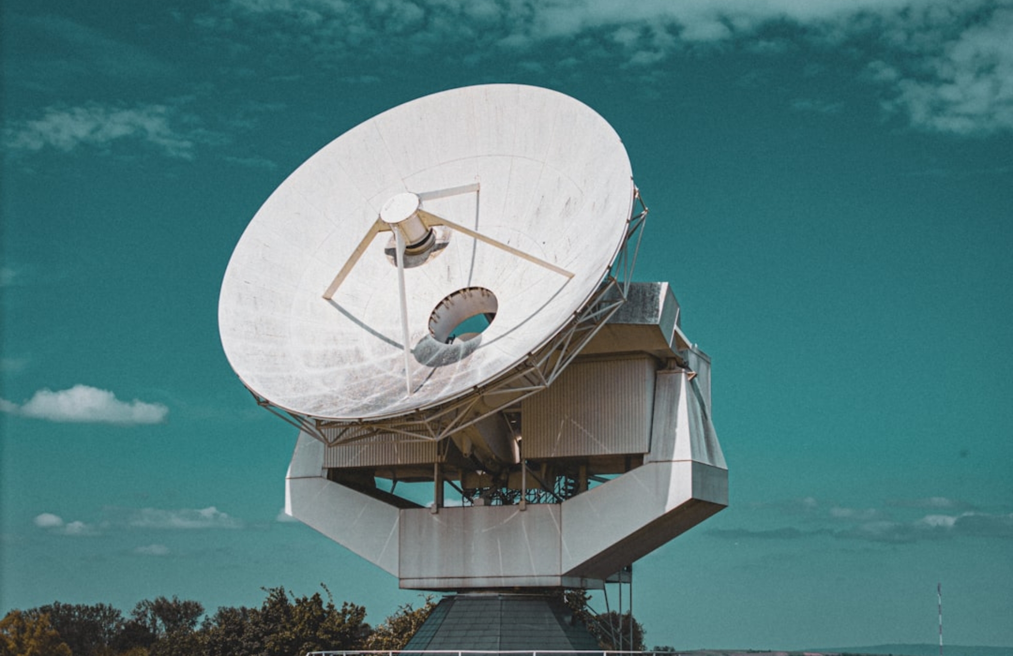 Photo Satellite Internet
