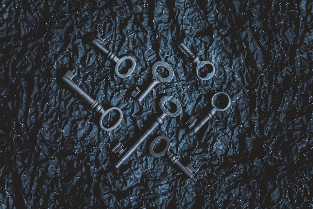 Photo Quantum Key Distribution Protocols