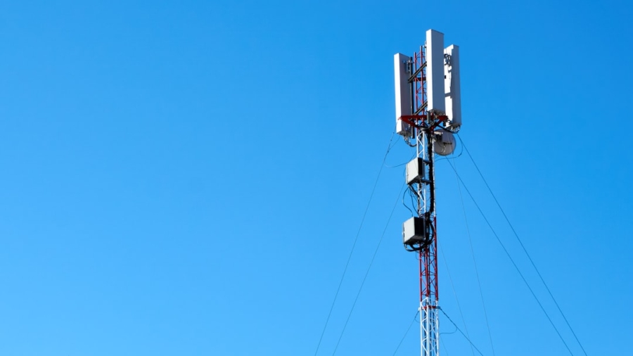 Photo 5G Fixed Wireless Access