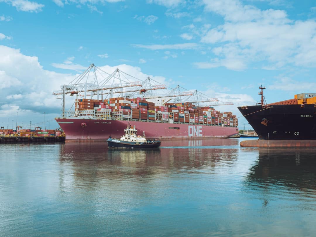 Photo Global Supply Chains