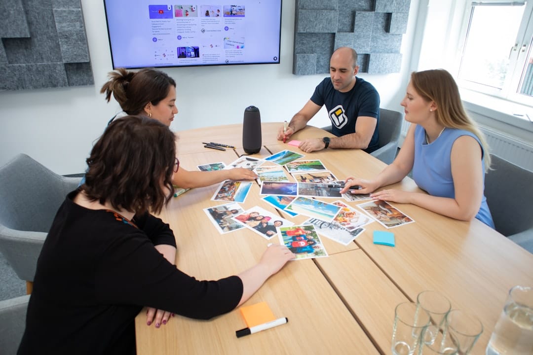 Photo Team Communication