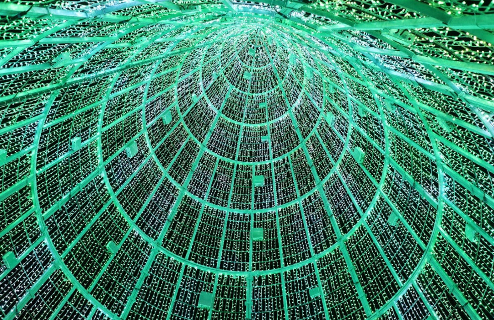 Home 12 Photo Edge Computing