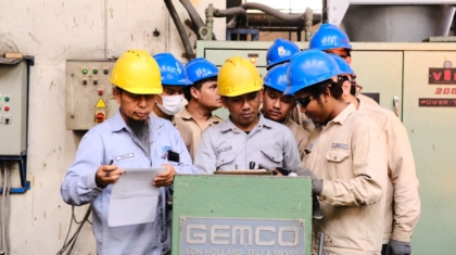 Photo Technical Program Management