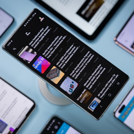 Home 2 Photo Cross-Platform Mobile Applications