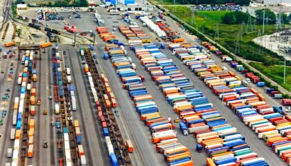 Photo Last-Mile Logistics