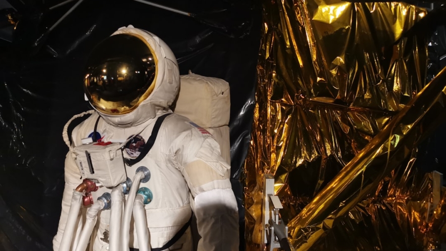 Photo Spacesuits
