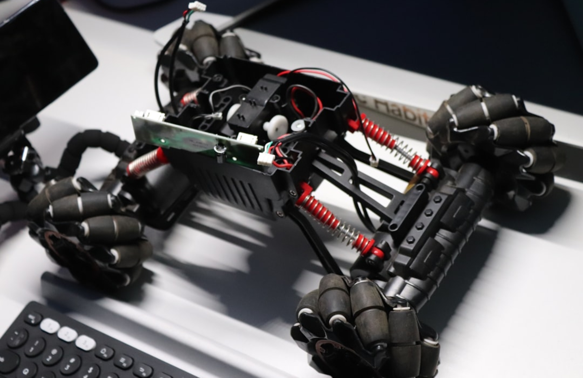 Photo Micro-Robotics Deployment