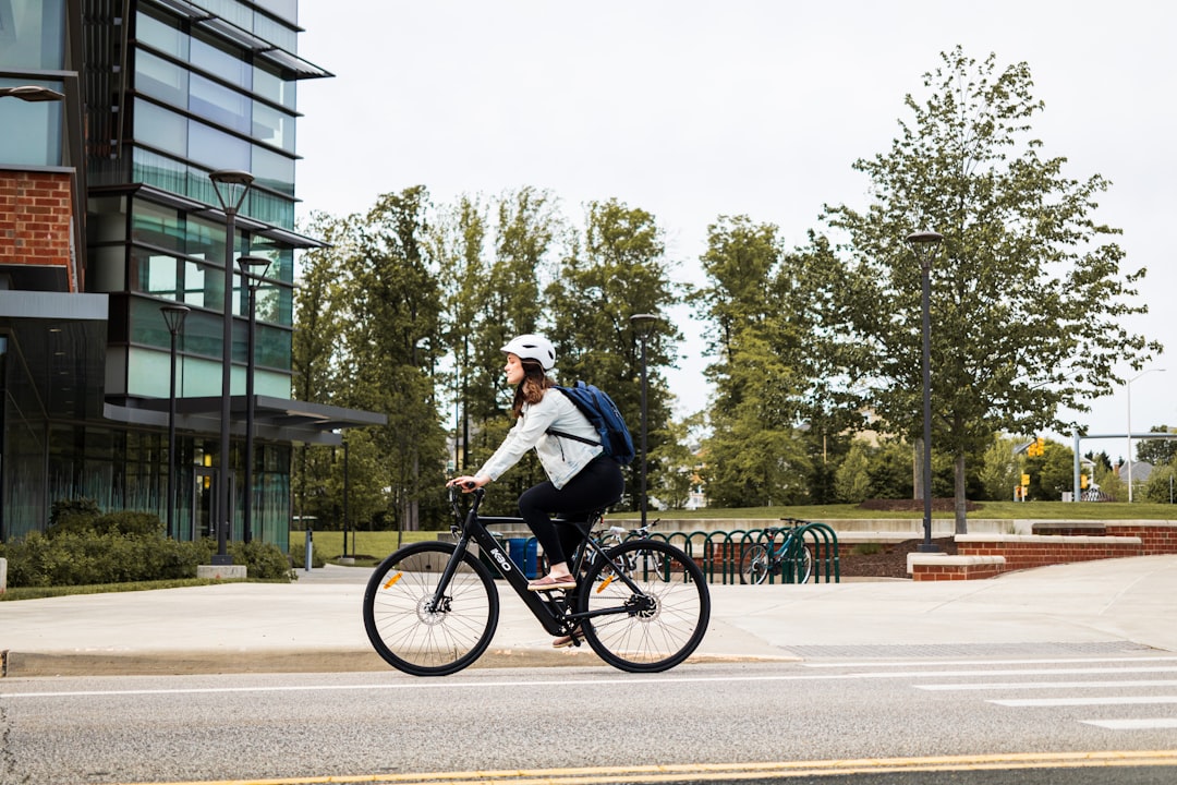 Photo Urban Commuting