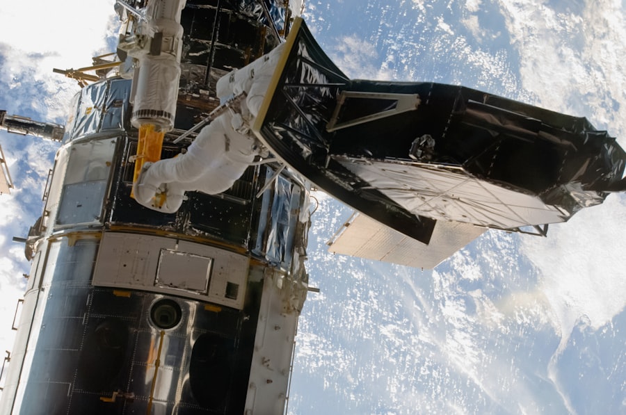 Photo Satellite Refueling