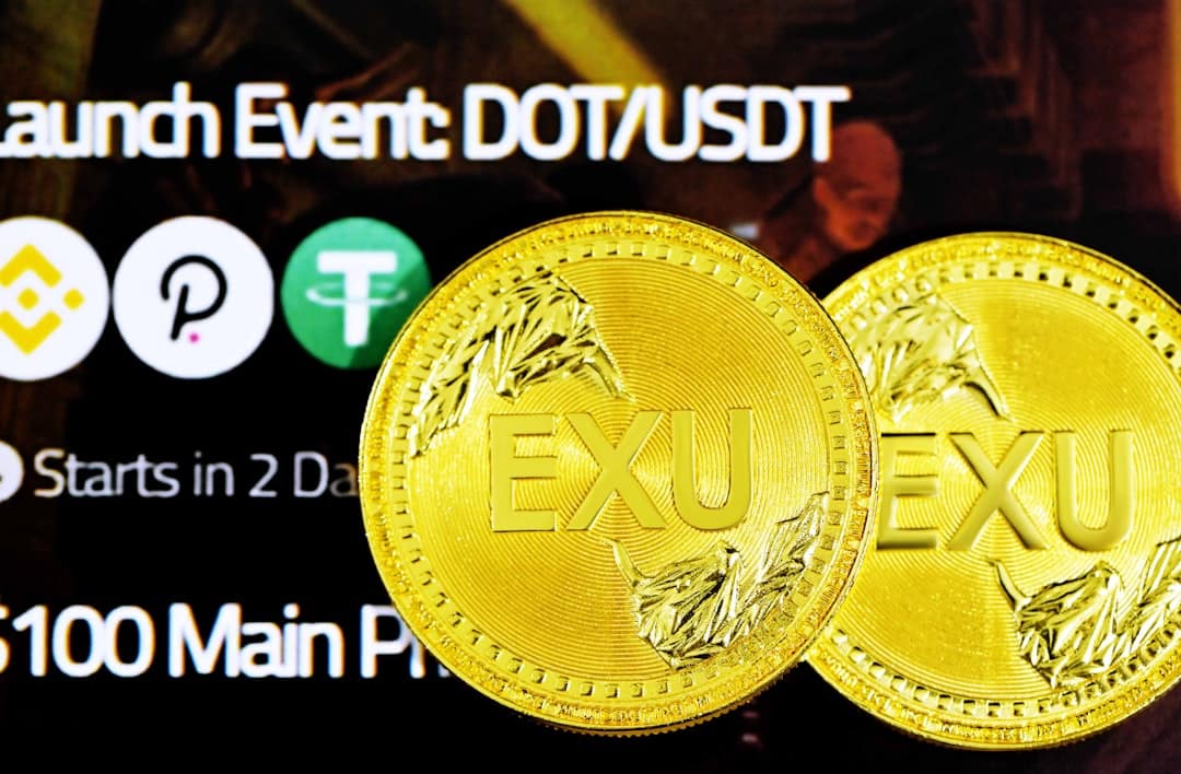 Photo DeFi Funding
