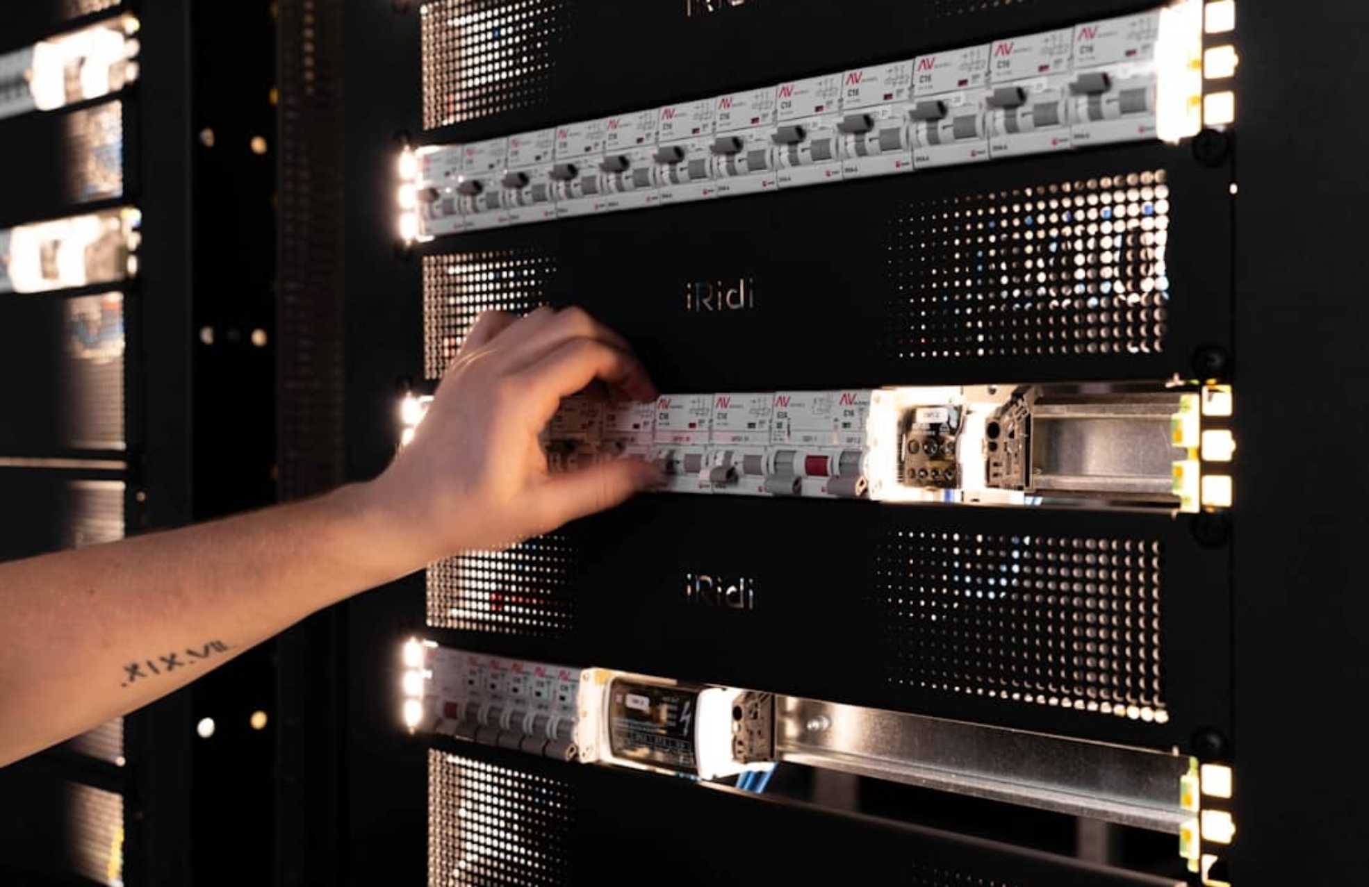 Home 11 Photo API Gateway Architectures