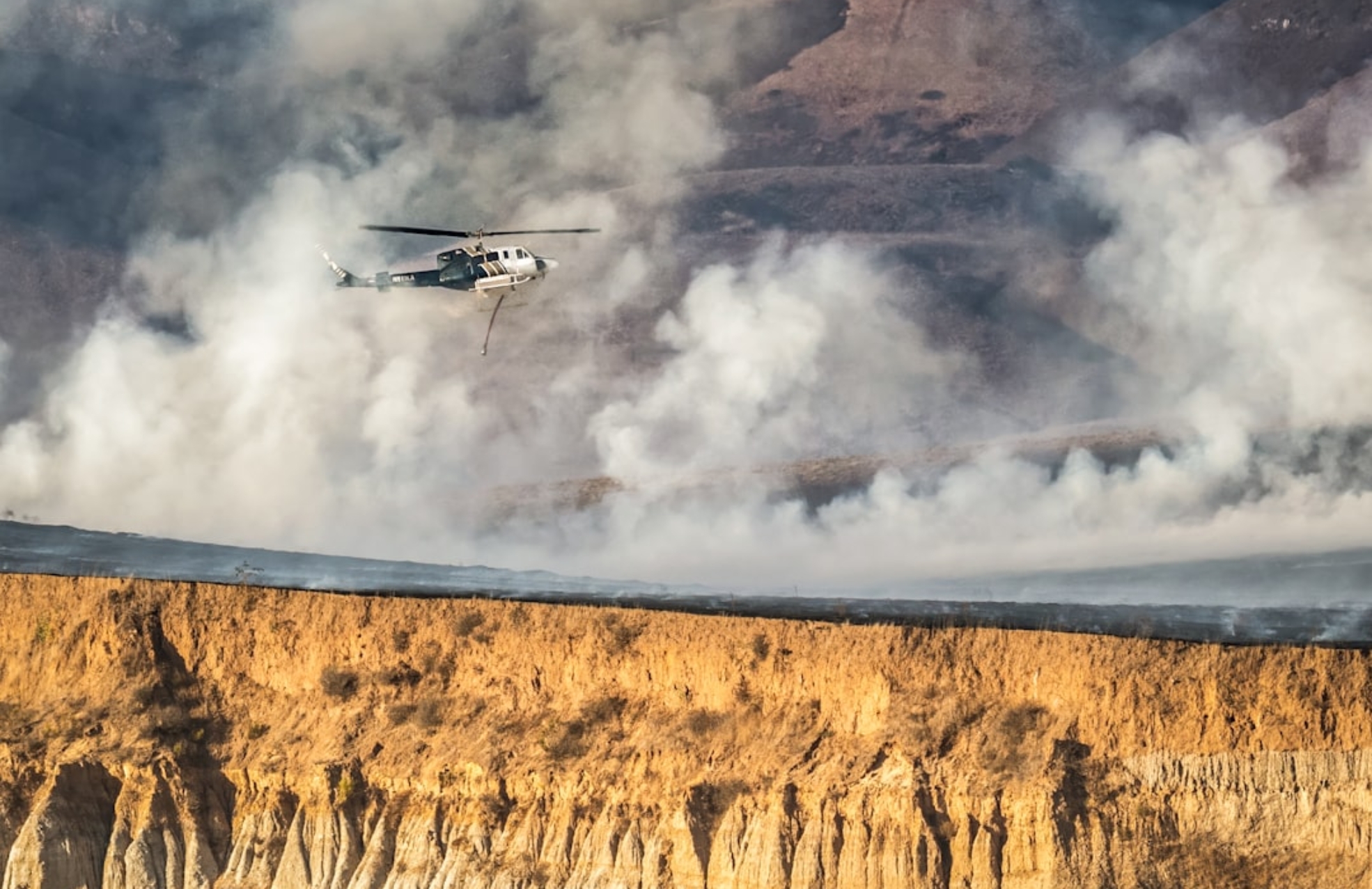 Photo Drone Swarms Wildfires