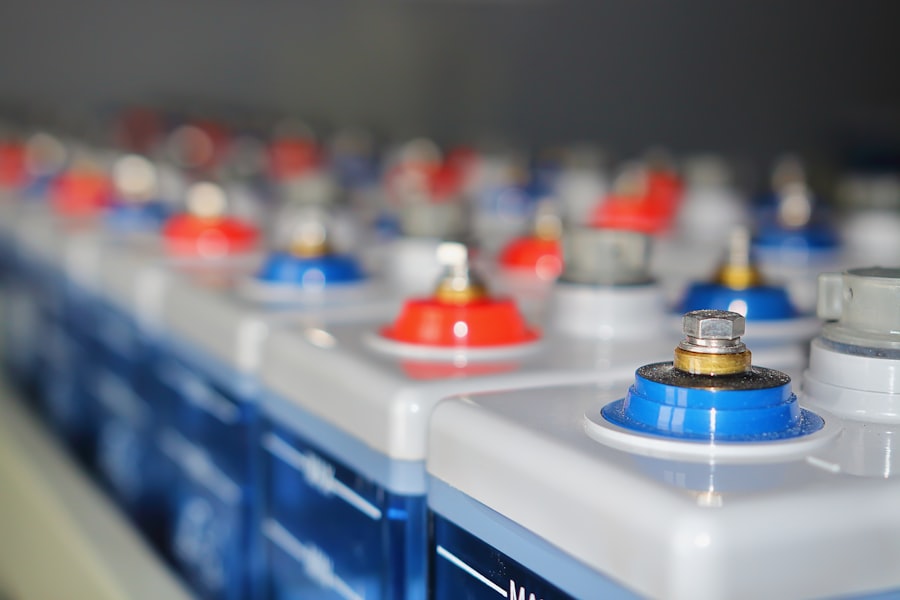 Photo Battery-Free IoT Networks
