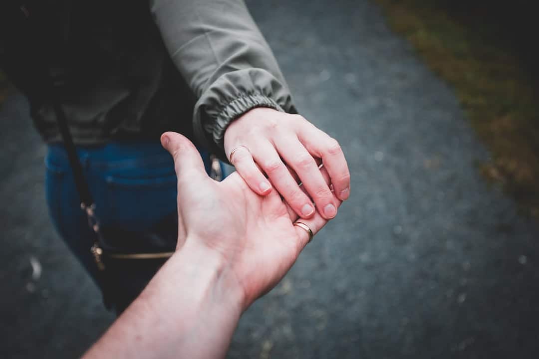 Photo Hand-Tracking Interactions