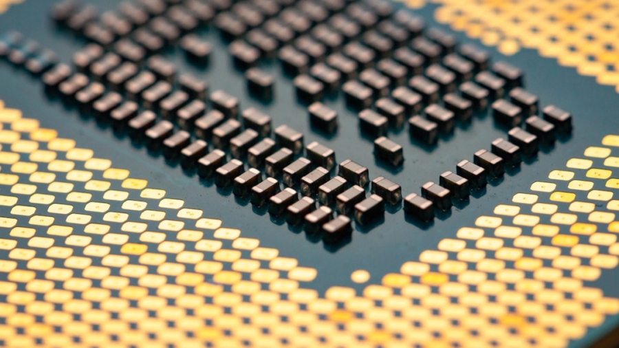 Photo In-Memory Computing